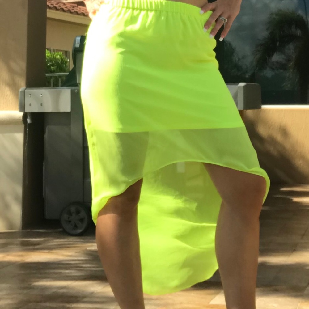 Neon yellow skirt